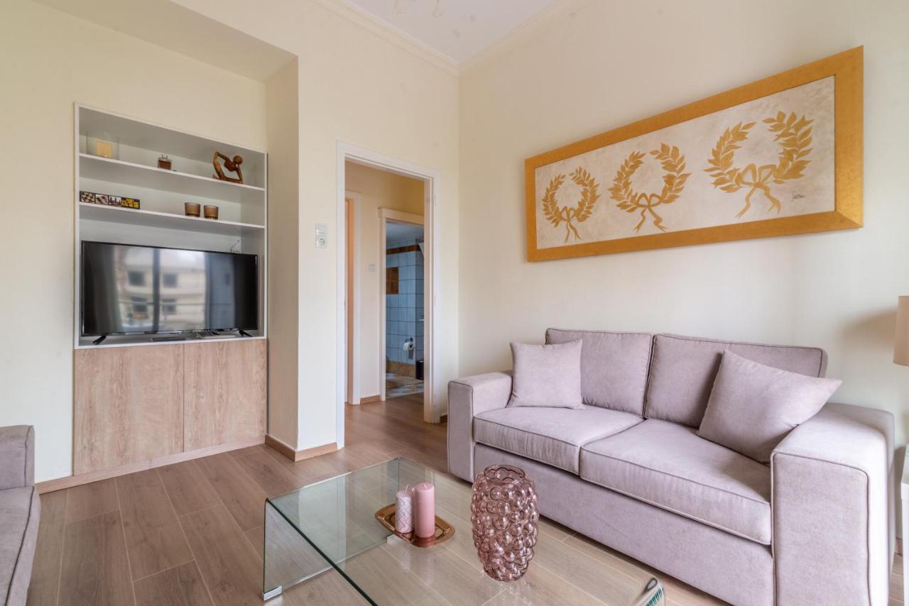 Boutique Apartment With Parkview Heraklion Exteriör bild